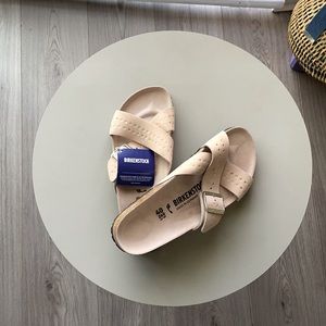 Birkenstock Sienna Rivets size 40, light rise